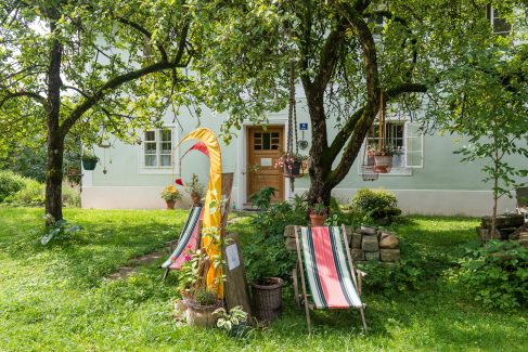 Hausansicht Strassenseite Grub 15